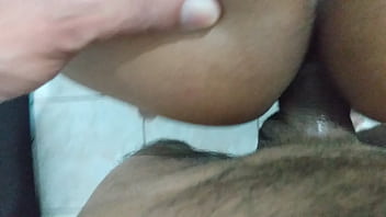 Preview 4 of Achik Xxx Video - Comendo o cu da coroa de sjc