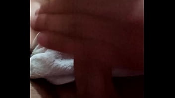 Preview 2 of Tricked Wife Creampie - Novinho gostoso gozando
