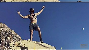 Preview 1 of Helin Avsar - Fucking Lake Mead Las Vegas outdoor in public