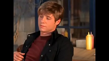 Preview 1 of Pashto Desi Rep - The OC.5&deg_ Epis&oacute_dio 1&deg_ Temporada