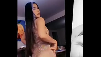 Preview 1 of Dildo Anal Xxx - Evelin vp baila y mira pidiendo ser cogida
