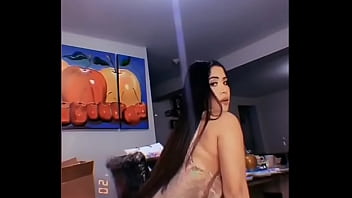 Preview 4 of Dildo Anal Xxx - Evelin vp baila y mira pidiendo ser cogida