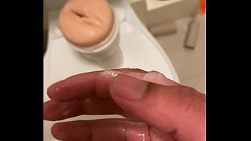 Preview 3 of Xxx98 Vedio - Cum in my Hand