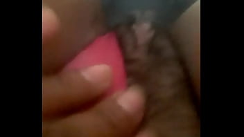 Preview 3 of Indian Devar Bhabhi Ki Sex - Puta mostrando a buceta...! Quem quer comer esta puta