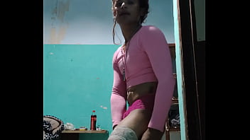 Preview 3 of Sister Show Boobs To Brother - Moviendo mi culito bien sexy y provocativamente