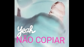 Preview 4 of Shy Love Alex Sanders - Loira Casada Treinando no Consolo Ricard&atilde_o Negro