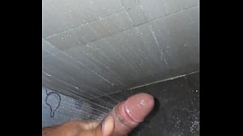 Preview 2 of Sexy MoRocco - Mostrando mi pene (peque&ntilde_a pero juguetona)