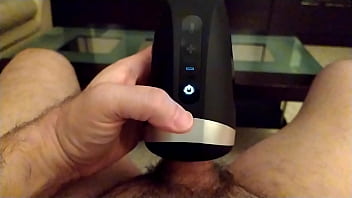 Preview 1 of Animal Xxx Grill - Usando mi satisfyer men heat vibration