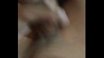 Preview 2 of Young Small Boobs Porn - Punheta gostosa
