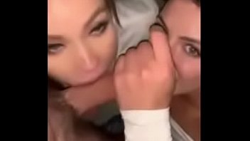 Preview 3 of Porno Con Ninos - Adriana chechik &amp_ Megan rain