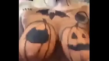 Preview 3 of Virgin Teeen Sleep - Tetas en hallowen