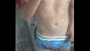 Preview 1 of Fuckable Japanese - Mostrando meu lindo pau rosa