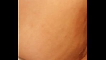 Preview 3 of Comeu Gay - Charlotte Squirts with her wand
