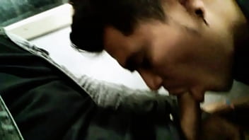 Preview 2 of White Chinese Ass - Cruising en el Vag&oacute_n del Metro