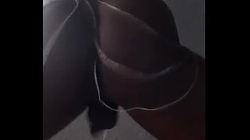 Preview 4 of Milf Nervous Uk - Shining while I&#039_m twerking ass jewelry