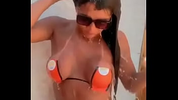 Preview 1 of Pussy Picker - Amanda Goulart Muito Gostosa De Marquinha