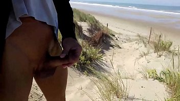 Preview 3 of Sax Boy Dog Xxx - je me branle dans les dunes,  plage naturiste