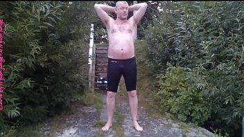 Preview 1 of School Hdse - Speedo Urinieren am Kanal **Outdoor Spa&szlig_**