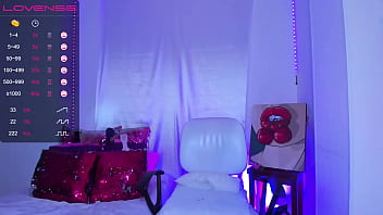 Preview 2 of Xxxcvideshd - She edges herself,  inviting you to join in a dance of delayed gratification.