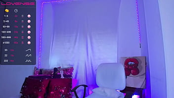 Preview 4 of Xxxcvideshd - She edges herself,  inviting you to join in a dance of delayed gratification.