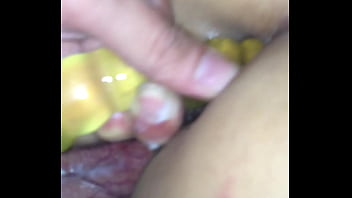 Preview 2 of Brother Sleeping Step Sister Sex - dildo anal y pinchila en concha