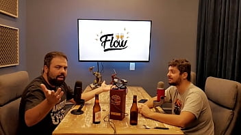 Preview 4 of Karia Mia Sex - Flow Podcast #01 | Monark e Igor