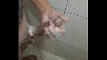 Preview 2 of Pendeja Hermosa - wash big dick in bathoom