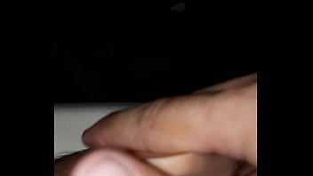 Preview 4 of Materbate Under Desk - Cuzinho arrombado e saciado