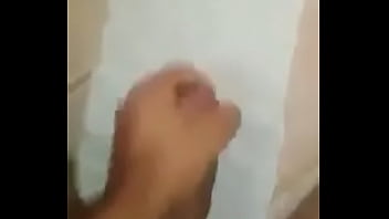 Preview 3 of Lez Tribbing 30 - Paja rica en el ba&ntilde_o con pene gordo