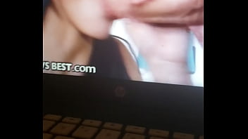 Preview 4 of Do Ladki Aapas Me Sex Karti Hui - Cumming for sexy milf