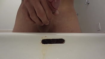 Preview 4 of Middle Mom - quick cumshot