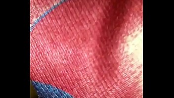 Preview 3 of Mother Kiss Your Son - ഫ്ലഷ്ലൈറ്റിൽ അടിച്ച് അടിച്ച് പാല് ഉള്ളിൽ കളയുന്നു