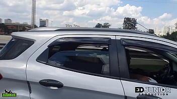 Preview 3 of Shemale Xxxvideo - A carioca fez um oral no carro em movimento no meio da Marginal Pinheiros - Angel Takemura