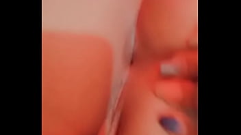 Preview 1 of Akira Lane Facial - Jugando con mi ano