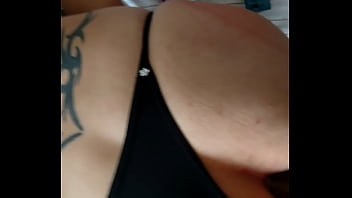Preview 3 of Ana Tecavz - Vizinho casado deixa de fuder a esposa pra judiar do meu cuzinho todos os dias pela manh&atilde_!