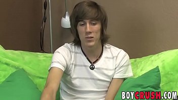 Preview 3 of Aril Tube - Horny twink Kurt Starr jerking off his cock after interview