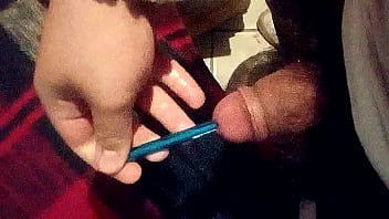 Preview 2 of Bally Kiss - Jugando con mi uretra