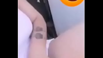 Preview 1 of Lick Live - Es cachonda ella sexy