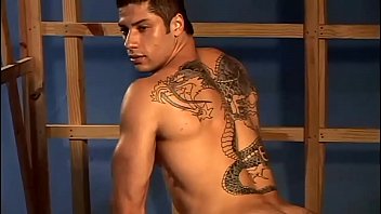Preview 4 of Ass Worship 10 Torrent - Renan S Photoshoot