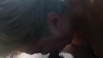 Preview 4 of Full Animasi Xxx - Madura chupando polla de su amante en un hotel para que nadie se de cuenta
