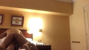 Preview 2 of Mom And San Sex Porn - Garchando con un mexicano en un Hotel en Buenos Aires