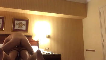 Preview 3 of Mom And San Sex Porn - Garchando con un mexicano en un Hotel en Buenos Aires