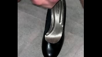 Preview 1 of Muslim Master - Bisexual Daddy Bear bust nut in roommates shoe