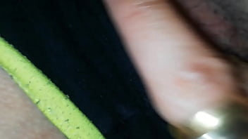 Preview 2 of Breast Boobs Sex - Troia gode masturbandosi
