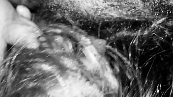 Preview 2 of Wwwlndia Bdxxx - shemale noir