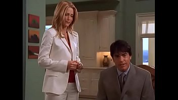 Preview 1 of Wasp Sting Clit Bee - The OC.4&deg_ Epis&oacute_dio 1&deg_ Temporada