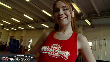 Preview 3 of Xnxxputas 2 - Athletic lesbians pussylicking in boxing ring