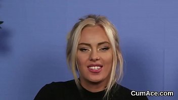 Preview 1 of Porno Di Ikat - Randy bombshell gets jizz load on her face gulping all the ejaculate