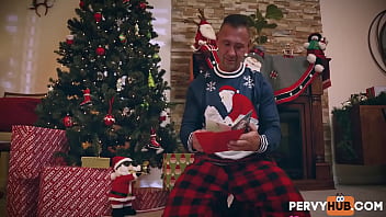 Preview 2 of Xxxxxxxxxxee - Unwrap Me Stepdaddy Peter Fitzwell,  Theodora Day