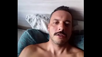 Preview 1 of Sammy 1 Skype - Minha cara quando eu gozo